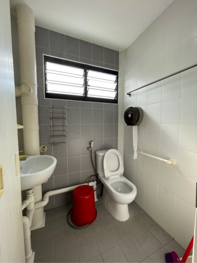 408 Bukit Batok West Avenue 4 HDB Apartment For Rent, 3,200, 3 Bed 2