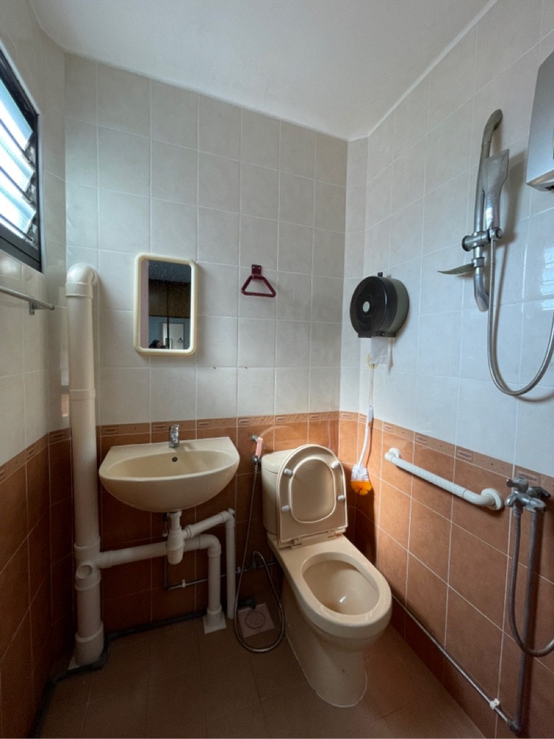 408 Bukit Batok West Avenue 4 HDB Apartment For Rent, 3,200, 3 Bed 2