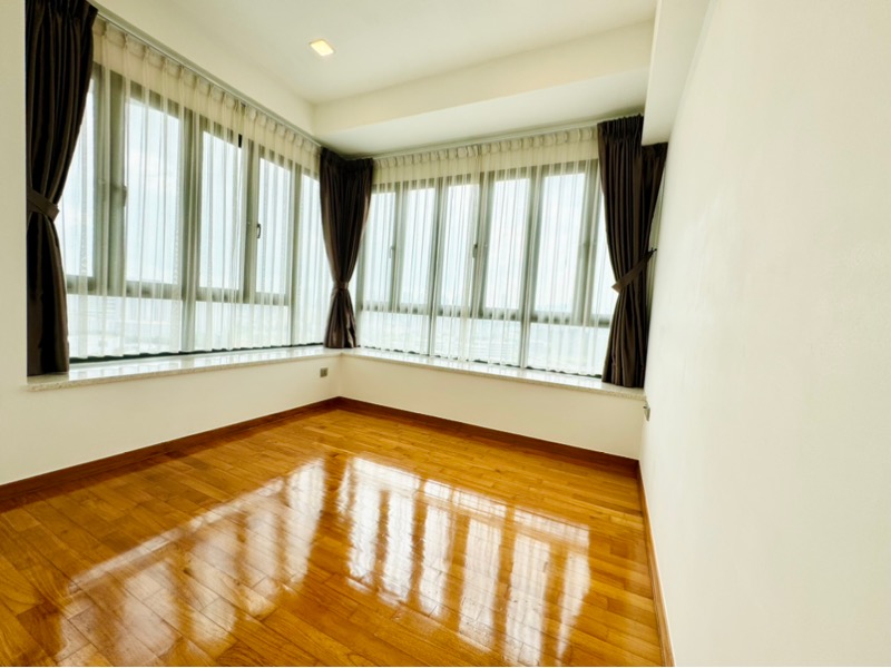 Lucida Apartment For Rent, 5,200, 2 Bed 2 Bath 1,066 sqft 4.88 psf