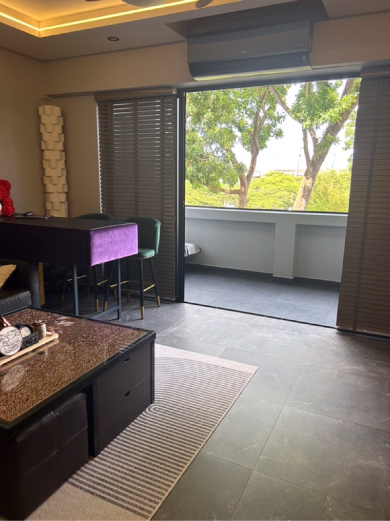 548 Jurong West Street 42 HDB Apartment For Sale, $920,000, 4 Bed 2 Bath  1,711 sqft $538.00 psf