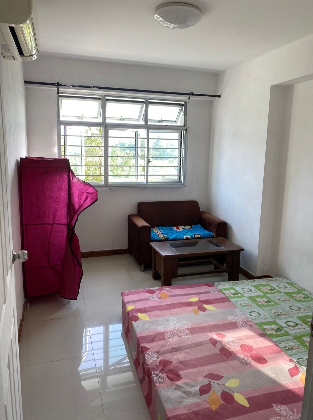 672D Edgefield Plains HDB Apartment Room Rental, 850, 1 Bed 2 Bath 968