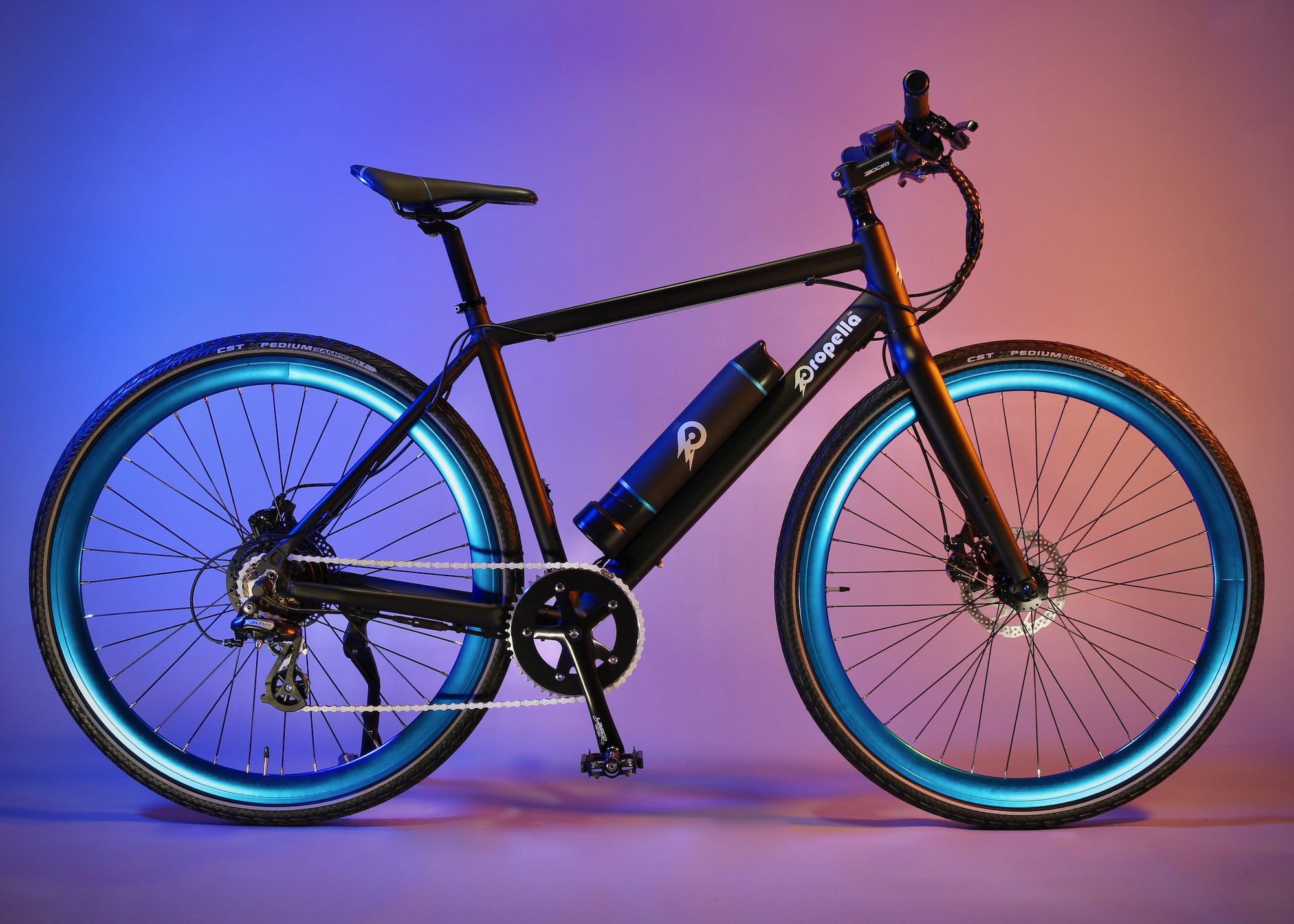 E-bike with integrated GPS display