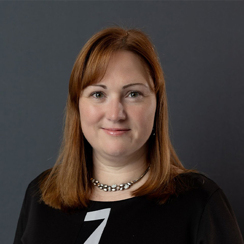 Headshot: Tereza Hofmanová