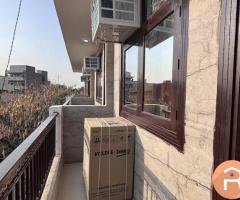 1 bhk fully furnished  With all amenities dlf ph 3 sector 24