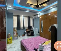 3 BEDROOM 3 BATHROOM IN KAILASH APARTMENT SECTOR 4