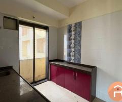 looking for a male flatmate in 2BHK balcony flat Malad west