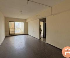looking for a male flatmate in 2BHK balcony flat Malad west