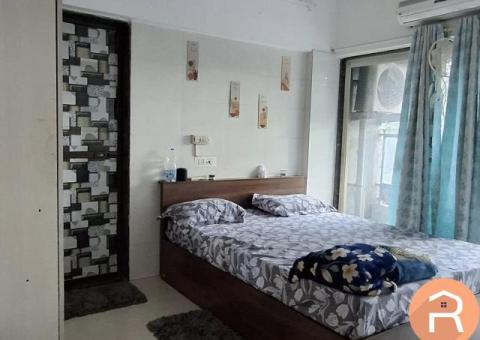 female only 2bhk fully furnished flat in GOREGAON WEST