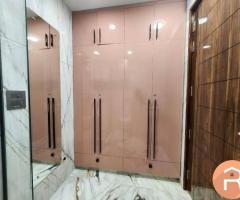 4BHK SEMI FURNISHED AVAILABLE FOR RENT IN  DLF PHASE ll