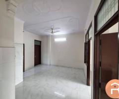 1BHK + Store Semi Furnished Flat for Rent in Hazratganj