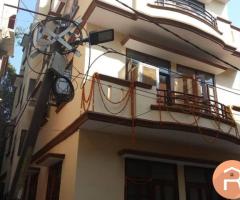 1BHK + Store Room Semi Furnished Flat for Rent in Hazratganj