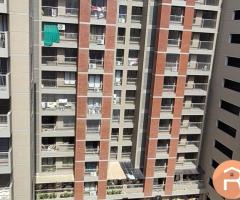 3bhk flat available at Shindu bhavan extension road