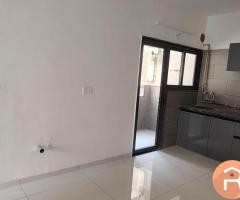3bhk flat available at Shindu bhavan extension road