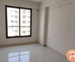 3bhk flat available at Shindu bhavan extension road