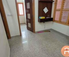 1BHK Semi Furnished flat for rent in Indiranagar