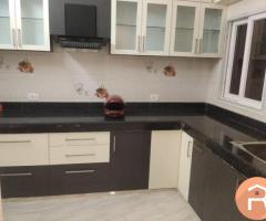 Female flatmate required in 3bhk Gokhale Vihar