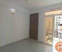 3 BHK Semi Furnished Flat for Rent in Noida Extension