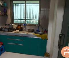 Single occupancy room available for female in Andheri West