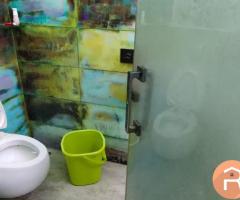 Single occupancy room available for female in Andheri West