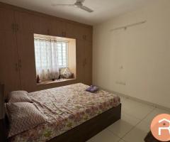 Room Available in Spacious 3BHK in Kondapur