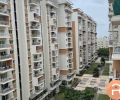 Room Available in Spacious 3BHK in Kondapur