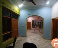 2 BHK Semi Furnished House on Rent in Gomti Nagar
