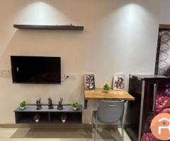 1RK fully furnished flat for rent in Sector 43 Sushant Lok 1