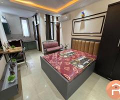 1RK fully furnished flat for rent in Sector 43 Sushant Lok 1