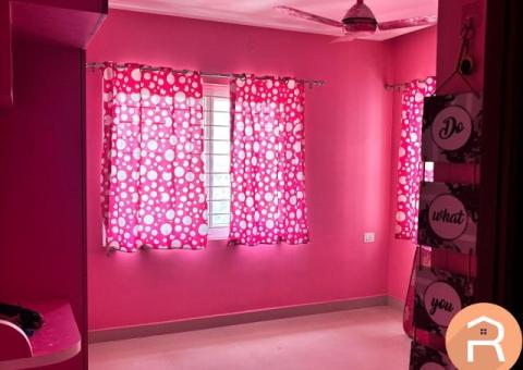 2 Room Available for Female at Baashyaam Pinnacle Crest
