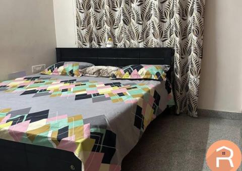1 Room Available in 2BHK for Female in HSR Layout, Sector 2