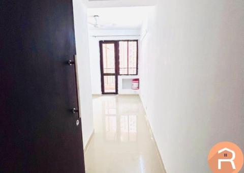2BHK Semi-Furnished Flat for Rent Near Ek Murti Chowk