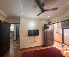 Fully Furnished 2 BHK for Rent – DLF Phase 5, Sector 53