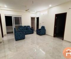 2bhk fully furnished flat available in kondapur
