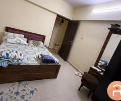Female flatmate required in 3bhk, Andheri West,Infinity Mall