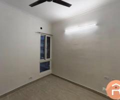 3Bhk flat available for rent in 7th Avenue, Gaur City 1