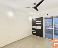3Bhk flat available for rent in 7th Avenue, Gaur City 1