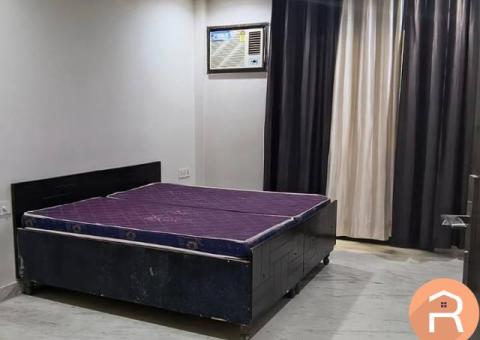 2 BHK furnished flat available for rent in Noida Sector 40