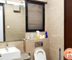 Looking for 1 male flatmate for a 3 BHK Goregoan West