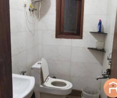 1BHK Flat for Rent in Paryavaran Complex, Near Saket Metro