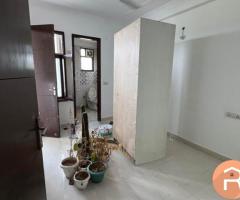 2bhk Semi furnished Flat available for Rent in Chhatarpur