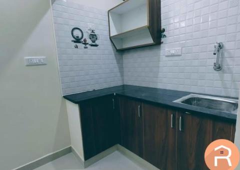 1BHK Semi-Furnished Flat for Rent in Koramangala