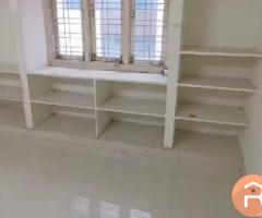 Flatmate to occupy one room in a 3 BHK flat in Hitech City.