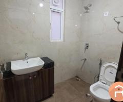 3BHK plus servant quarter available for rent in sec 47 - 4