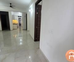 3BHK plus servant quarter available for rent in sec 47 - 7
