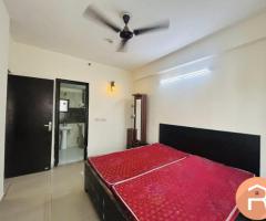 2bhk Fully Furnised flat at Panchsheel green 2 - 3