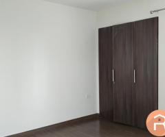 3bhk +servant room available in Sector 57gurgaon - 3