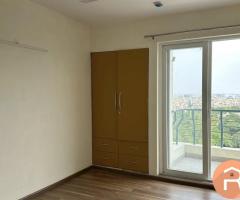 1 Room Available For Rent in 3bhk flat - 2