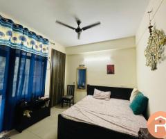 1 Room Available in 3BHK Flat at AIG Park Avenue, Gaur City - 6