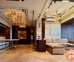 Fully furnished ready to move in luxurious apartment