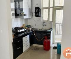 Single Room Available in Semi-Furnished 3BHK, Gaur City 2 - 6